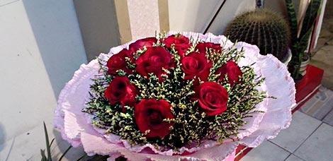 栀子花（探索栀子花的花语与象征意义）