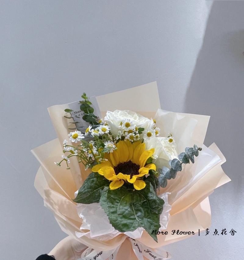 白玫瑰与向日葵的花语有何不同？