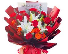 6朵玫瑰搭配一支百合的含义是什么？这种组合花束代表什么？