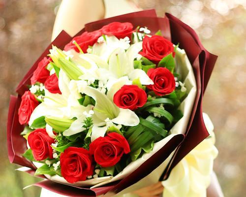 三朵玫瑰花代表什么含义？花语背后的故事是什么？