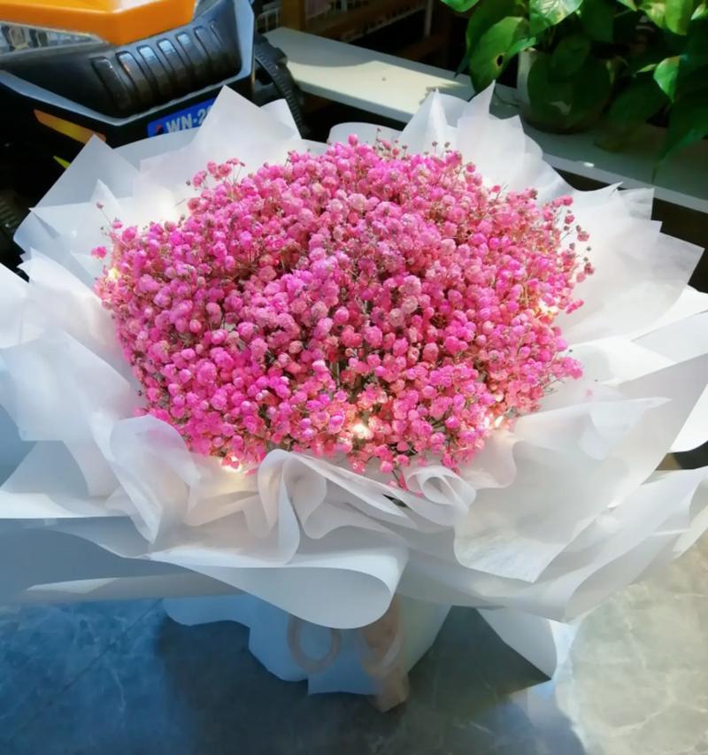 满天星的花束花语代表什么含义？