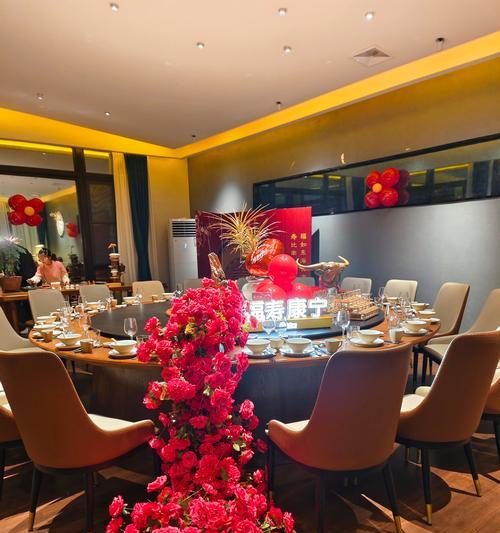 寿宴上红色的花代表什么？寿宴红色花的寓意是什么？