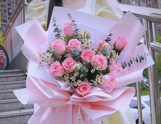 彩色玫瑰花代表什么意义？它们象征着什么？