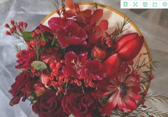 两朵合一朵手捧花代表什么？手捧花的特殊含义是什么？