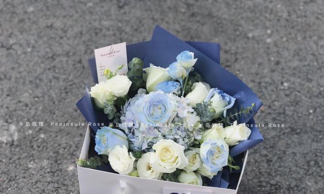 送闺蜜的花蓝白色寓意是什么？蓝白色花朵组合有何特别含义？