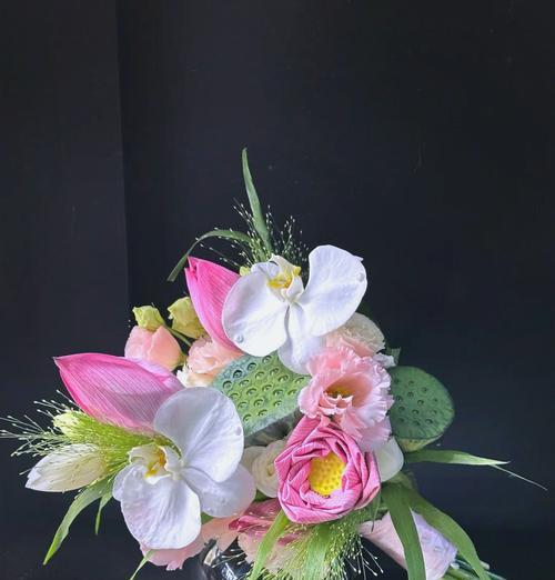 手捧花层次感的寓意是什么？