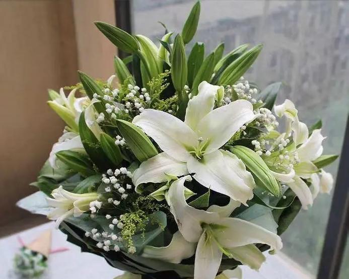 新娘手捧花的寓意是什么？手捧花传递了哪些祝福？