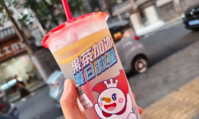 柠檬到底有多甜？——解密柠檬的甜度之谜（柠檬酸还是甜？从品种、成熟度、用途等多角度探究柠檬的甜度）