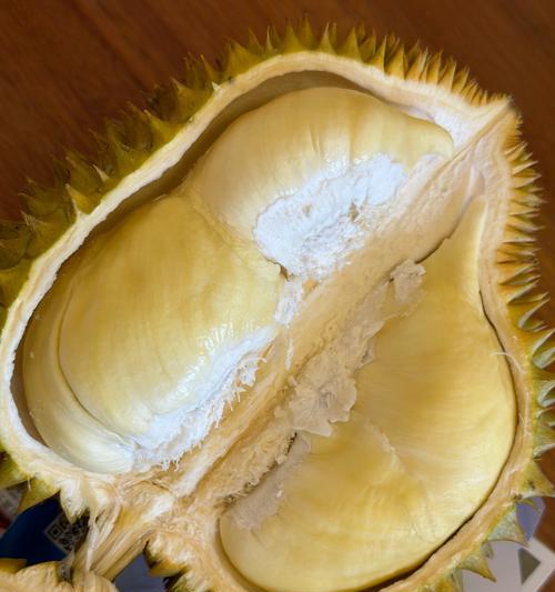 榴莲皮可以成为有机肥料吗？（探究榴莲皮的肥料价值及利用方法）